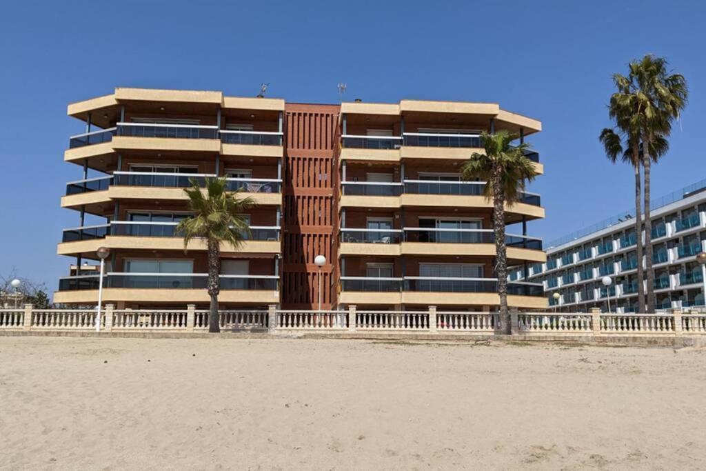 Jacob Apartament - Mas D'En Gran Камбрильс Экстерьер фото